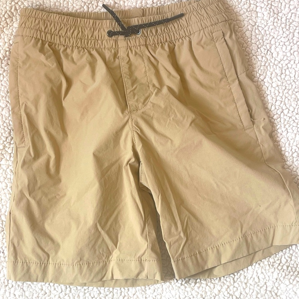 2 pair Gap Shorts size L